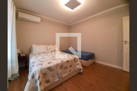 Casa de condomínio à venda com 419m², 3 quartos e 2 vagasQuarto 3