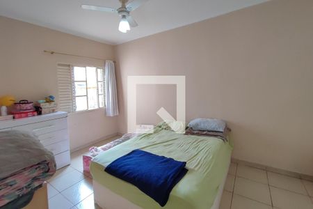 Quarto Suíte  de casa à venda com 3 quartos, 250m² em Jardim García, Campinas