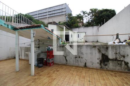 Casa à venda com 410m², 3 quartos e 4 vagasÁrea de Serviço