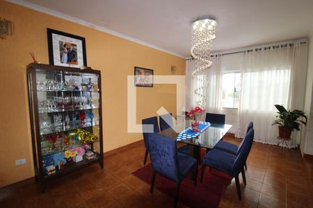 Sala de casa à venda com 3 quartos, 410m² em Parque Peruche, São Paulo