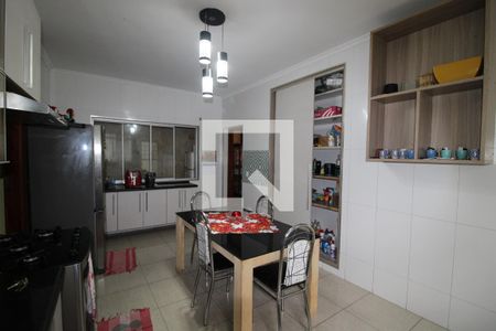 Casa à venda com 410m², 3 quartos e 4 vagasCozinha