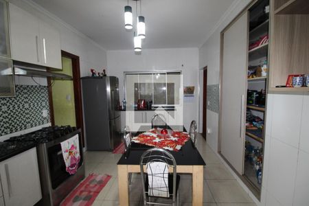 Casa à venda com 410m², 3 quartos e 4 vagasCozinha