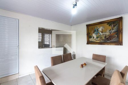 Casa à venda com 272m², 3 quartos e 1 vagaEdícula