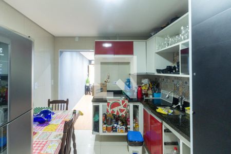 Casa à venda com 272m², 3 quartos e 1 vagaCozinha