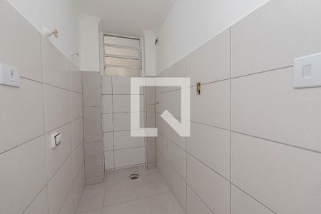 Studio à venda com 32m², 1 quarto e sem vaga Studio à venda com 32m², 1 quarto e sem vagaBanheiro
