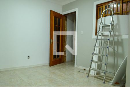Sala de casa de condomínio para alugar com 2 quartos, 70m² em Tanque, Rio de Janeiro