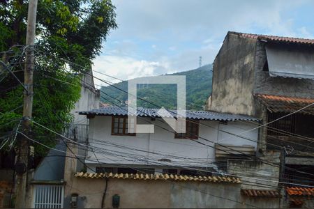 Vista do Quarto 1 de casa de condomínio para alugar com 2 quartos, 70m² em Tanque, Rio de Janeiro