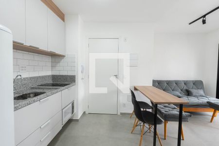Sala/Cozinha de apartamento para alugar com 1 quarto, 33m² em Bela Vista, São Paulo