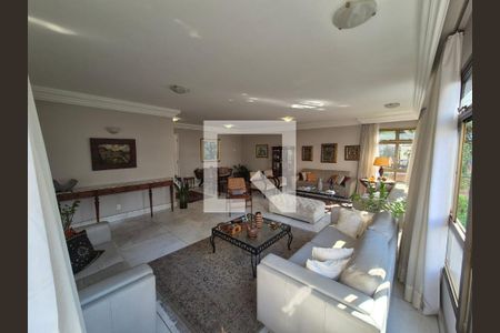 Sala de apartamento à venda com 4 quartos, 240m² em Lourdes, Belo Horizonte