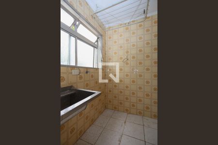 Apartamento à venda com 68m², 2 quartos e 1 vagaÁrea de serviço