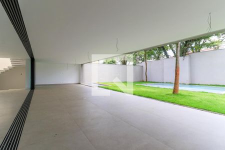 Casa de condomínio à venda com 935m², 4 quartos e 6 vagasAlpendre