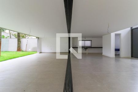 Sala de casa de condomínio à venda com 4 quartos, 935m² em Granja Julieta, São Paulo