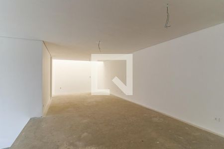 Casa de condomínio à venda com 935m², 4 quartos e 6 vagasCorredor