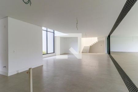 Sala de casa de condomínio à venda com 4 quartos, 935m² em Granja Julieta, São Paulo