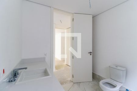 Casa de condomínio à venda com 935m², 4 quartos e 6 vagasBanheiro da Suíte 3