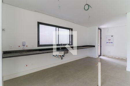 Casa de condomínio à venda com 935m², 4 quartos e 6 vagasCozinha