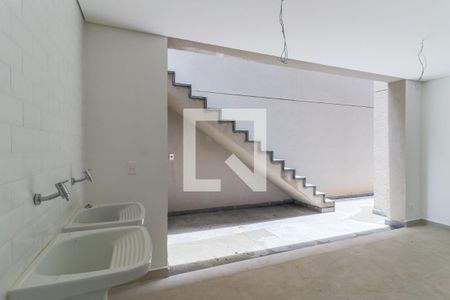 Casa de condomínio à venda com 935m², 4 quartos e 6 vagasÁrea de Serviço