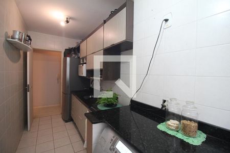 Apartamento à venda com 64m², 2 quartos e 1 vagaCozinha e Área de Serviço