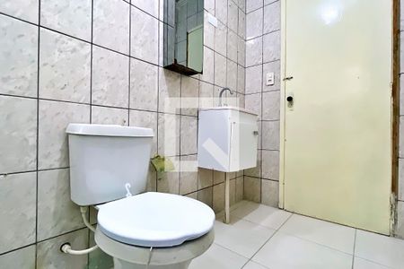 Casa para alugar com 160m², 2 quartos e 2 vagasBanheiro