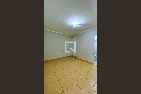 Suíte 1 de casa para alugar com 2 quartos, 160m² em Jardim Rosa de Franca, Guarulhos