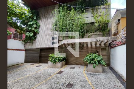 Apartamento à venda com 121m², 3 quartos e 1 vagaFachada e portaria