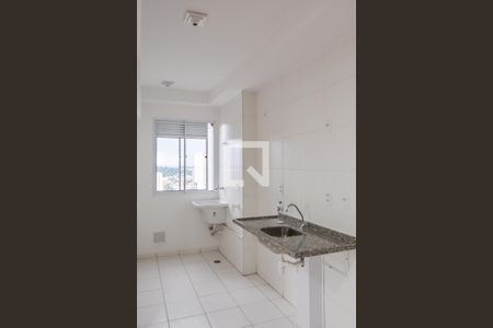 Apartamento para alugar com 42m², 2 quartos e 1 vaga Apartamento para alugar com 42m², 2 quartos e 1 vagaCozinha e Área de Serviço