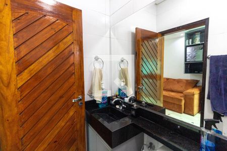 Casa de condomínio para alugar com 47m², 2 quartos e 1 vaga Casa de condomínio para alugar com 47m², 2 quartos e 1 vagaBanheiro