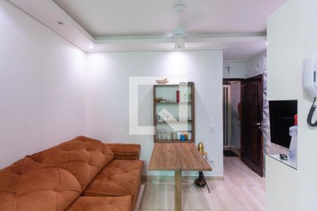 Sala/Cozinha de casa de condomínio para alugar com 2 quartos, 47m² em Vila Talarico, São Paulo