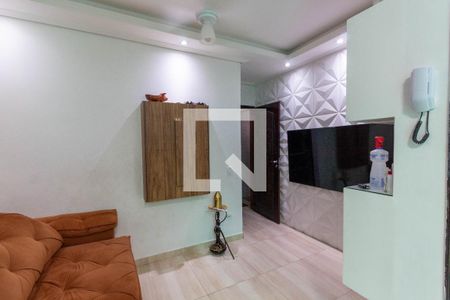 Sala/Cozinha de casa de condomínio à venda com 2 quartos, 47m² em Vila Talarico, São Paulo