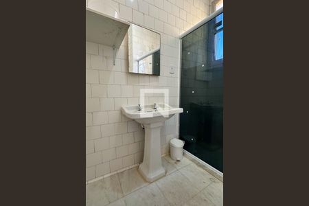 Apartamento para alugar com 80m², 3 quartos e sem vagaBanheiro