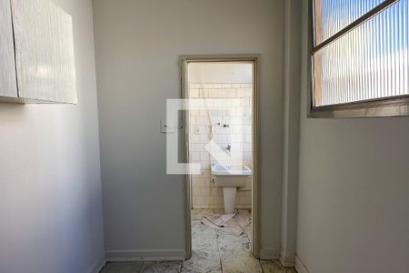 Apartamento para alugar com 80m², 3 quartos e sem vagaQuarto de Serviço