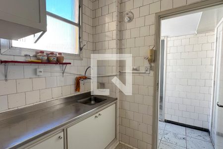 Apartamento para alugar com 80m², 3 quartos e sem vagaCozinha