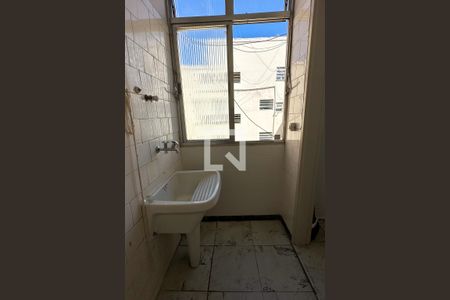 Apartamento para alugar com 80m², 3 quartos e sem vagaÁrea de Serviço