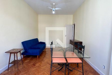Sala de apartamento para alugar com 3 quartos, 80m² em Copacabana, Rio de Janeiro