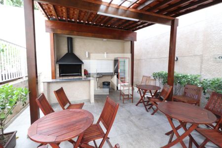 Apartamento para alugar com 45m², 2 quartos e 1 vagaÁrea comum - Churrasqueira