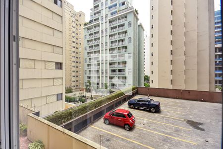 Sala Vista de apartamento para alugar com 2 quartos, 90m² em Jardim Paulista, São Paulo
