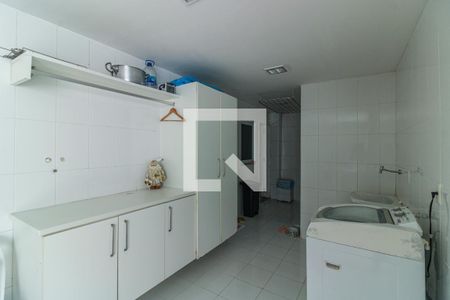 Casa de condomínio à venda com 350m², 4 quartos e 3 vagasÁrea de Serviço