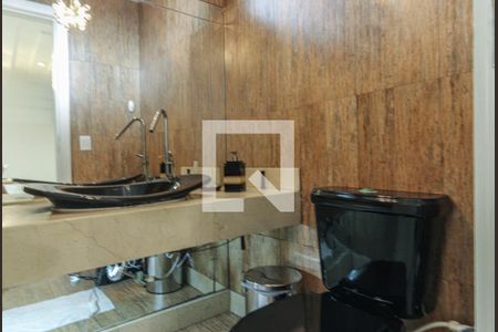 Casa de condomínio à venda com 350m², 4 quartos e 3 vagasLavabo