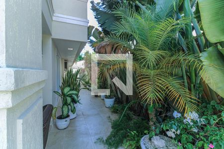 Casa de condomínio à venda com 350m², 4 quartos e 3 vagasÁrea externa