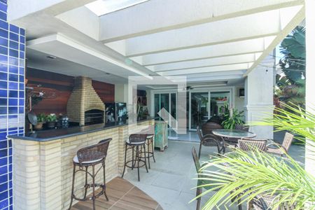 Casa de condomínio à venda com 350m², 4 quartos e 3 vagasÁrea externa