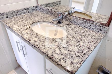 Apartamento à venda com 56m², 2 quartos e 1 vagaBanheiro