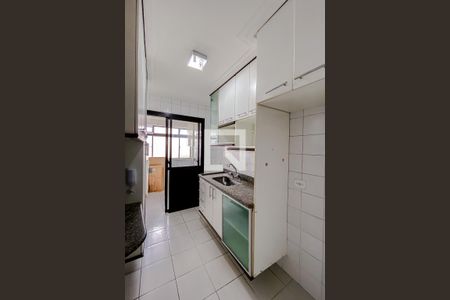 Apartamento à venda com 56m², 2 quartos e 1 vagaCozinha