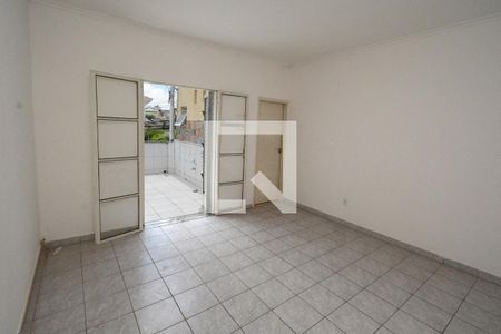 Quarto 1 de casa para alugar com 2 quartos, 80m² em Jardim Prudência, São Paulo