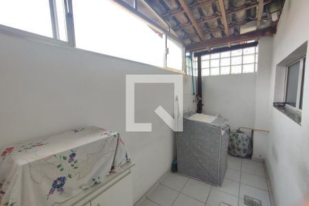 Casa de condomínio para alugar com 96m², 2 quartos e 1 vaga1º Pav - Área de Serviço