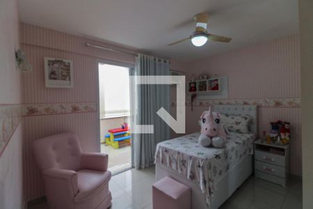 Casa de condomínio à venda com 350m², 5 quartos e 2 vagas Casa de condomínio à venda com 350m², 5 quartos e 2 vagasSuíte 3