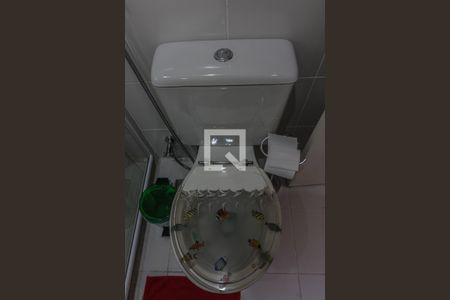 Casa de condomínio à venda com 350m², 5 quartos e 2 vagas Casa de condomínio à venda com 350m², 5 quartos e 2 vagasSuíte 3 - Banheiro