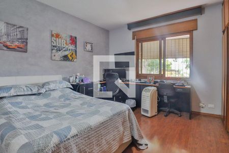 Casa à venda com 400m², 4 quartos e 5 vagasSuíte 1