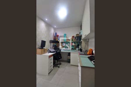 Apartamento à venda com 110m², 2 quartos e 2 vagasEscritório 1