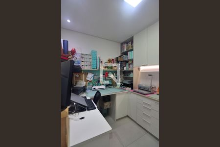 Apartamento à venda com 110m², 2 quartos e 2 vagasEscritório 1