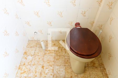 Casa de condomínio à venda com 200m², 3 quartos e 1 vaga Casa de condomínio à venda com 200m², 3 quartos e 1 vagaBanheiro